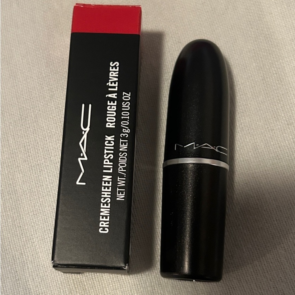 MAC Cosmetics Cremesheen Lipstick - Sweet Sakura